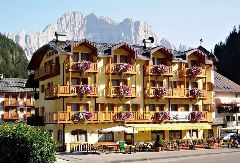 ホテル La Montanina
