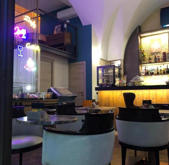 בית מלון כפרי Albergo Piazza Risorgimento