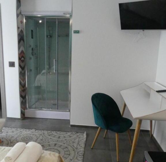 בית מלון כפרי Albergo Piazza Risorgimento