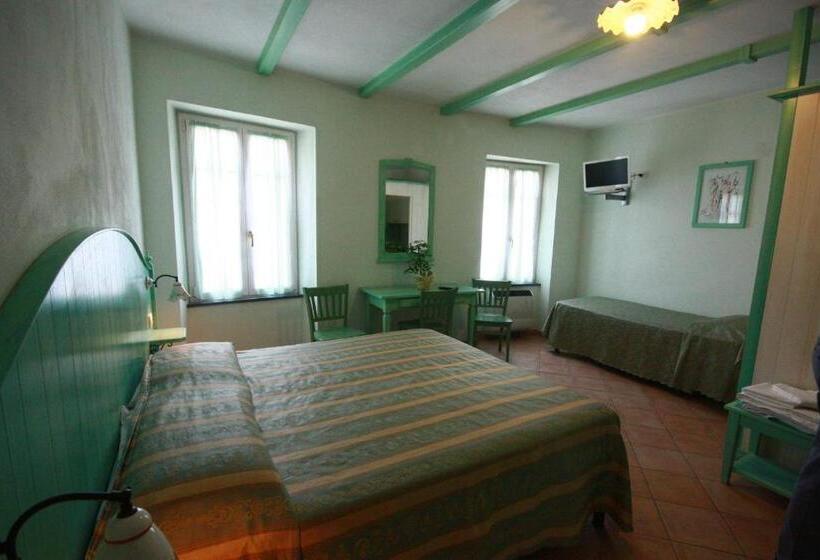 호텔 Albergo Ristorante Belvedere