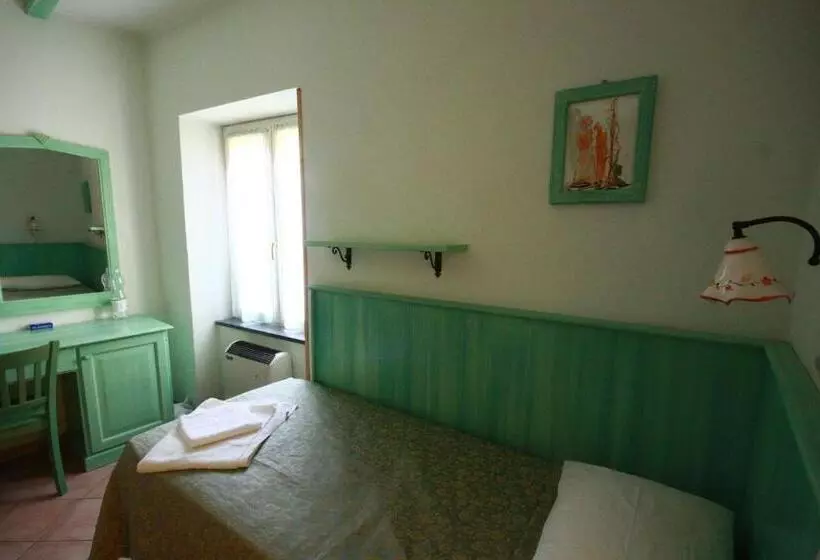 Hotelli Albergo Ristorante Belvedere