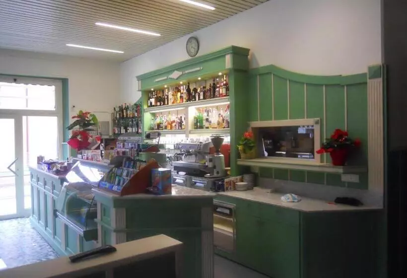 Hotelli Albergo Ristorante Belvedere