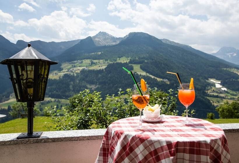 Отель Alpenland