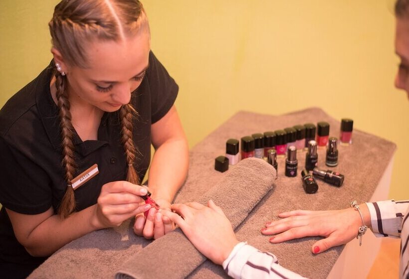 Отель Alpenland