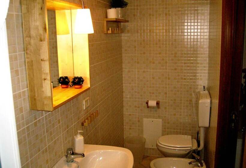 ホテル Bed & Breakfast Villa Mena