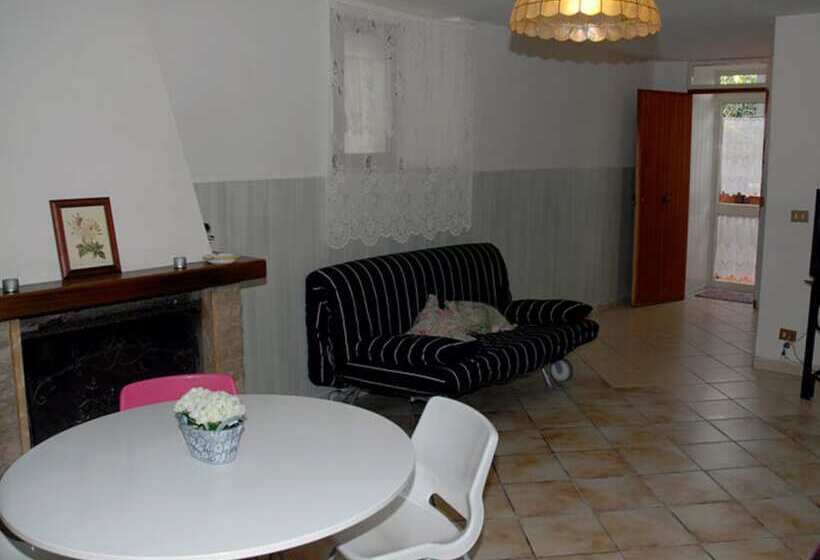 ホテル Bed & Breakfast Villa Mena