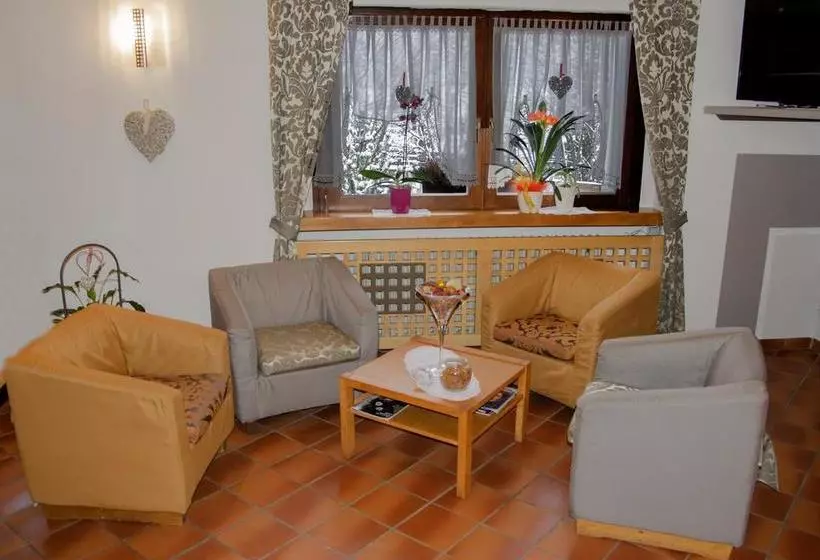 هتل Casa Alpina Alpin Haus