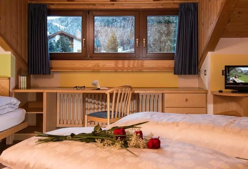هتل Casa Alpina Alpin Haus
