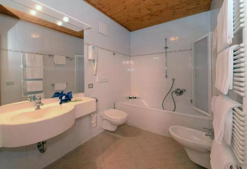هتل Casa Alpina Alpin Haus