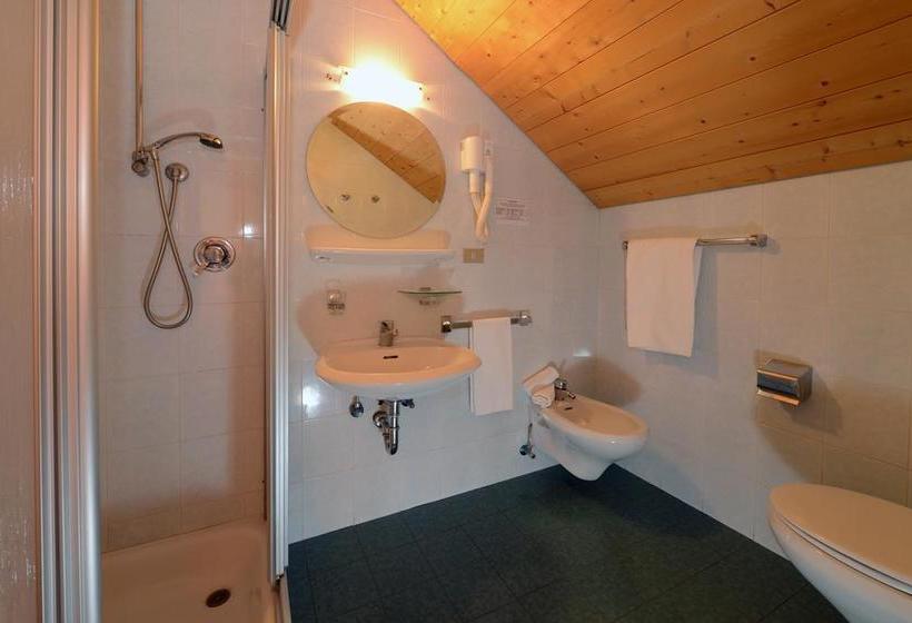 فندق Casa Alpina   Alpin Haus