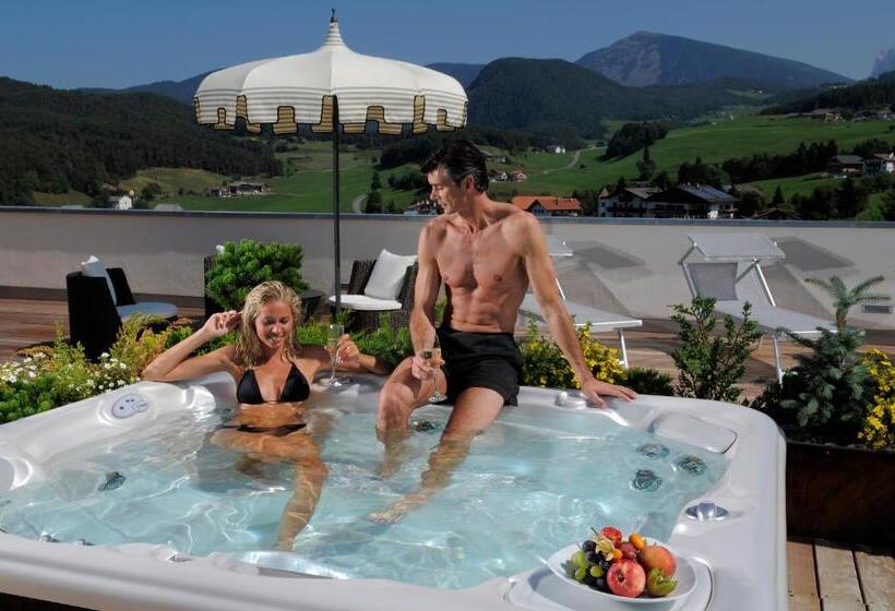 호텔 Castel Oswald Von Wolkenstein