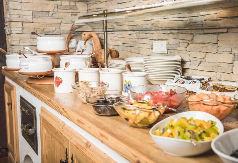 호텔 Castel Oswald Von Wolkenstein