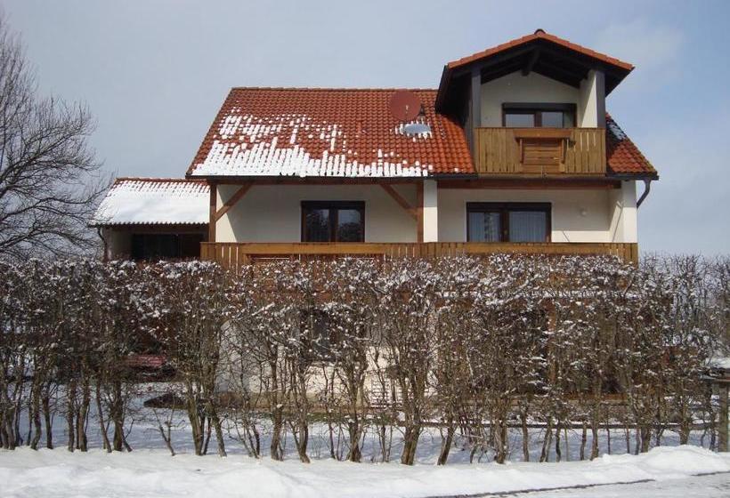 Ferienhaus Brütting