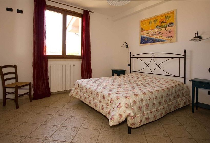 فندق Follonica Apartments