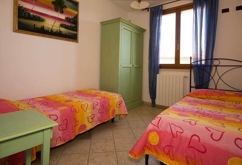 فندق Follonica Apartments