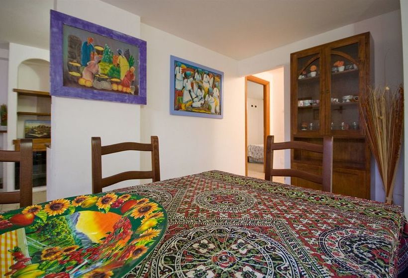 فندق Follonica Apartments