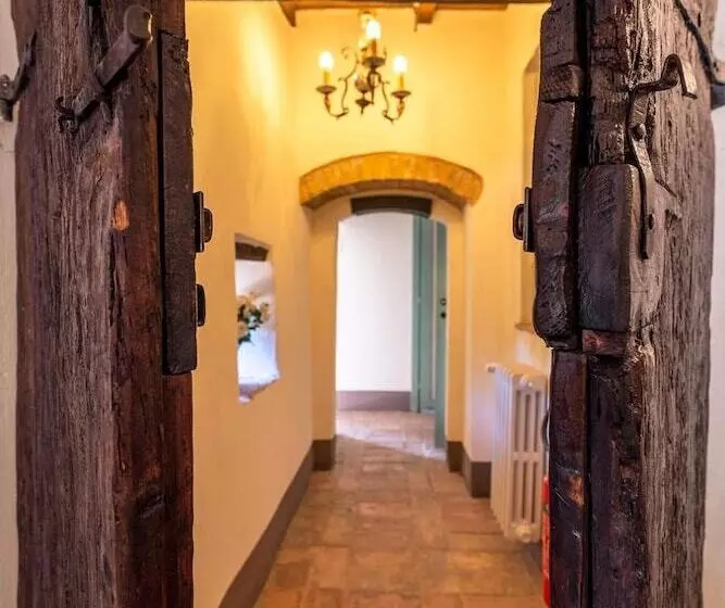 هتل La Maesta Antica Dimora Di Campagna