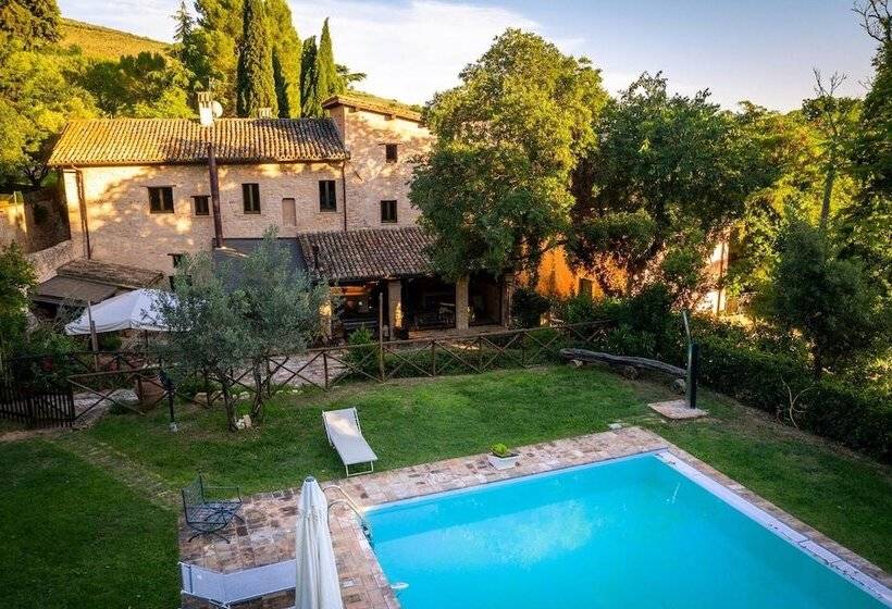 酒店 La Maesta Antica Dimora Di Campagna