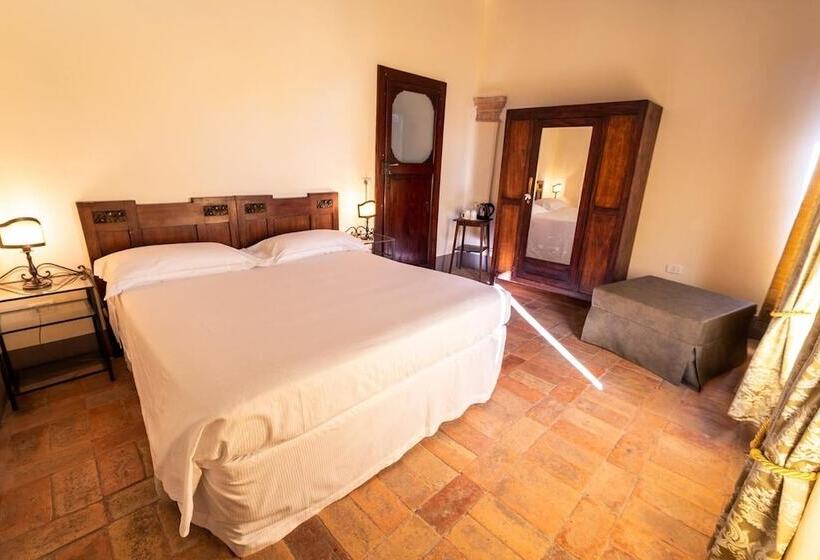 酒店 La Maesta Antica Dimora Di Campagna