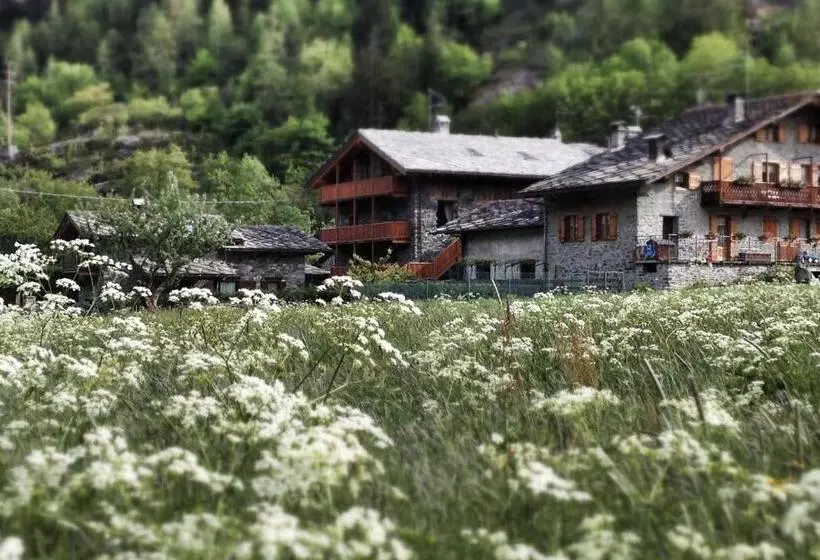 ホテル Residence Le Petit Coeur