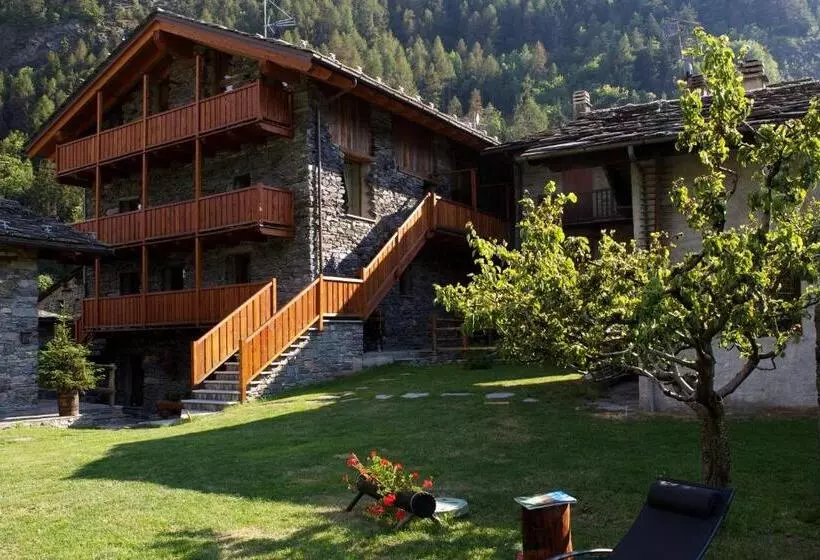 ホテル Residence Le Petit Coeur