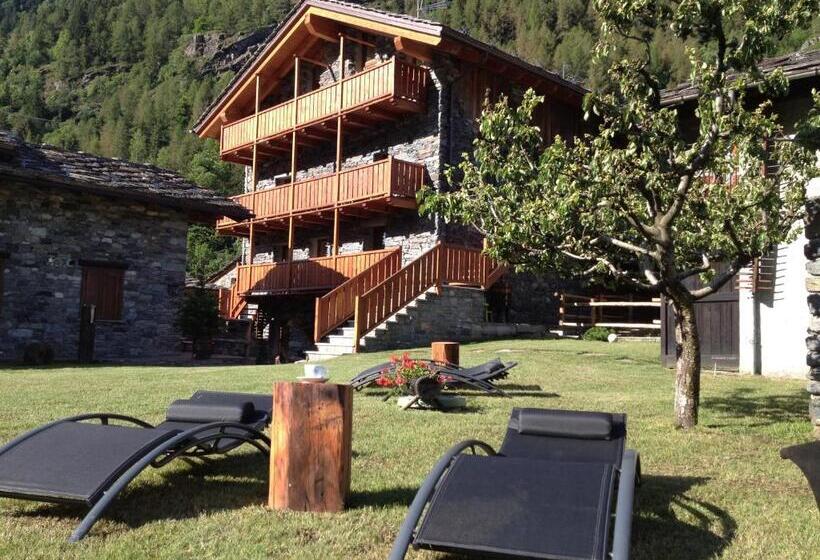 Отель Residence Le Petit Coeur