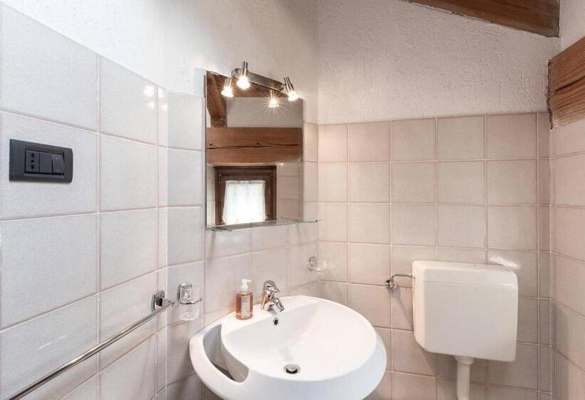 Отель Residence Le Petit Coeur