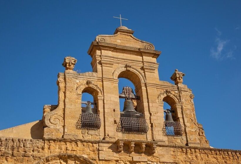 Отель Monastero Santo Spirito