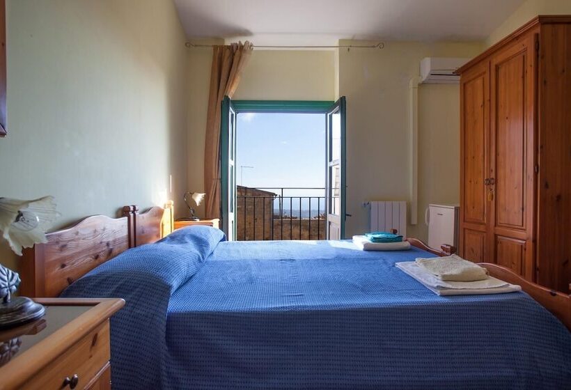 Отель Monastero Santo Spirito