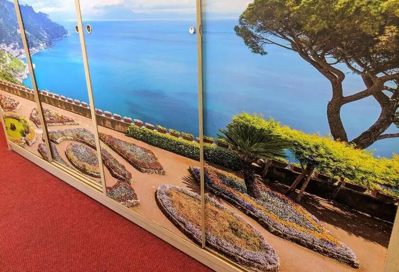 ホテル Montecarlo