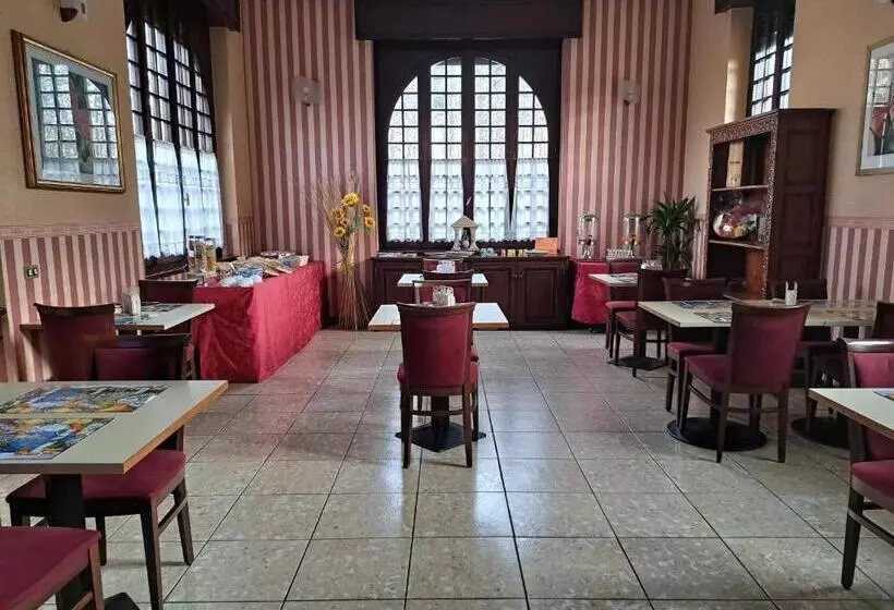 ホテル Montecarlo