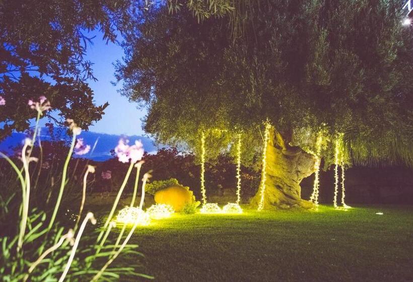 فندق Nuovo Castello Crisilio