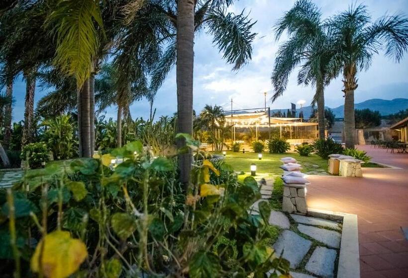 فندق Nuovo Castello Crisilio