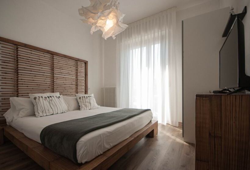 בית מלון כפרי Peler