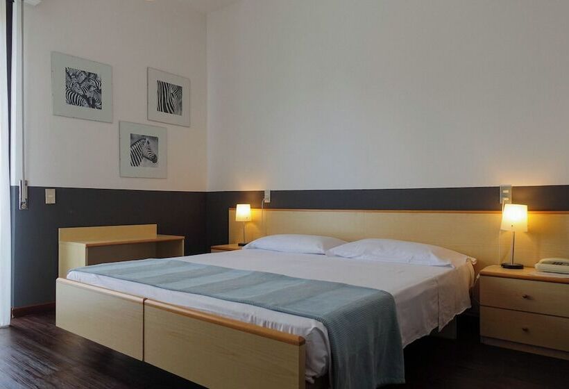 בית מלון כפרי Peler