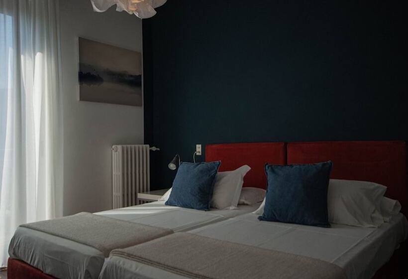 בית מלון כפרי Peler