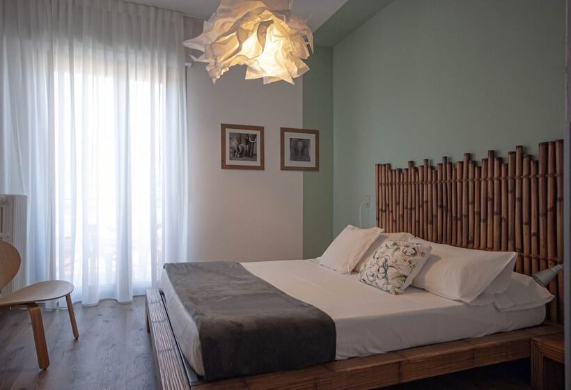 בית מלון כפרי Peler