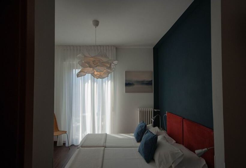 בית מלון כפרי Peler