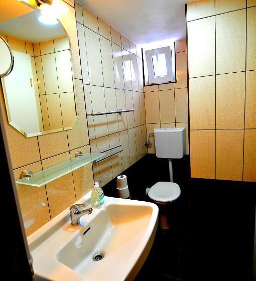 فندق Pension Rote Rosen