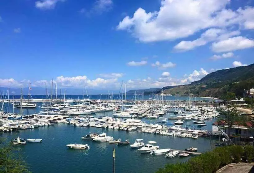 ホテル B&b Puerto Seguro
