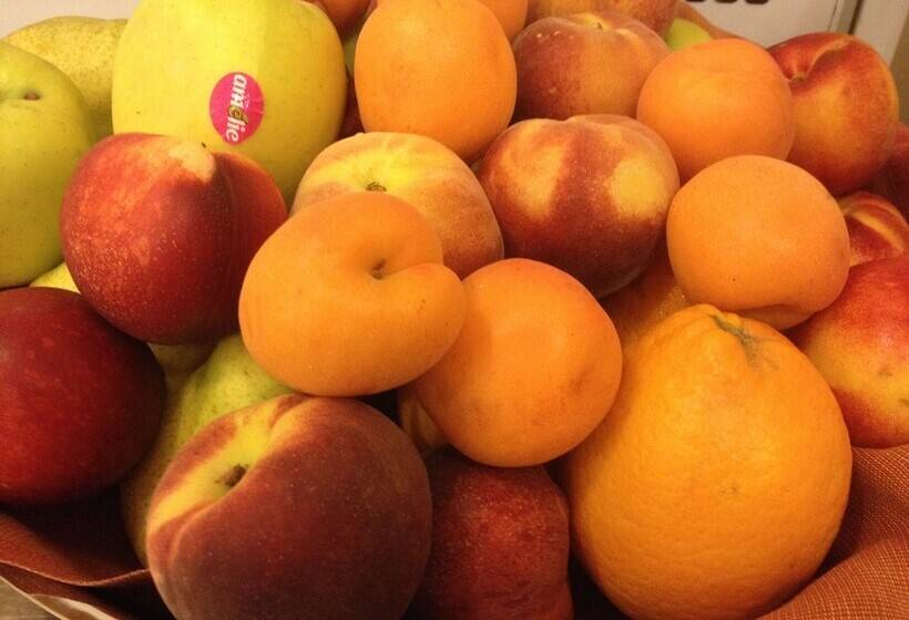 هتل Ristorante Vecchia Riva