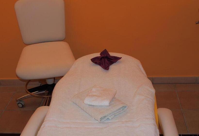 فندق Schlossvilla Derenburg