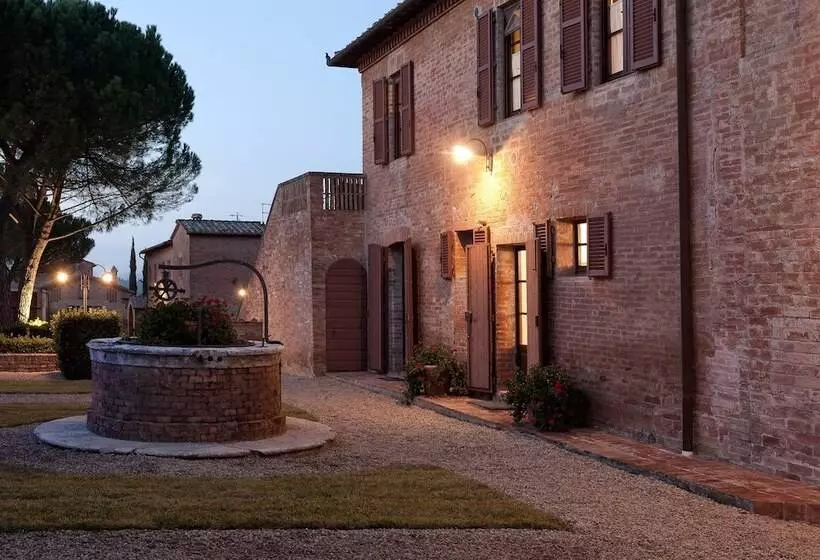 ホテル Tenuta La Campana