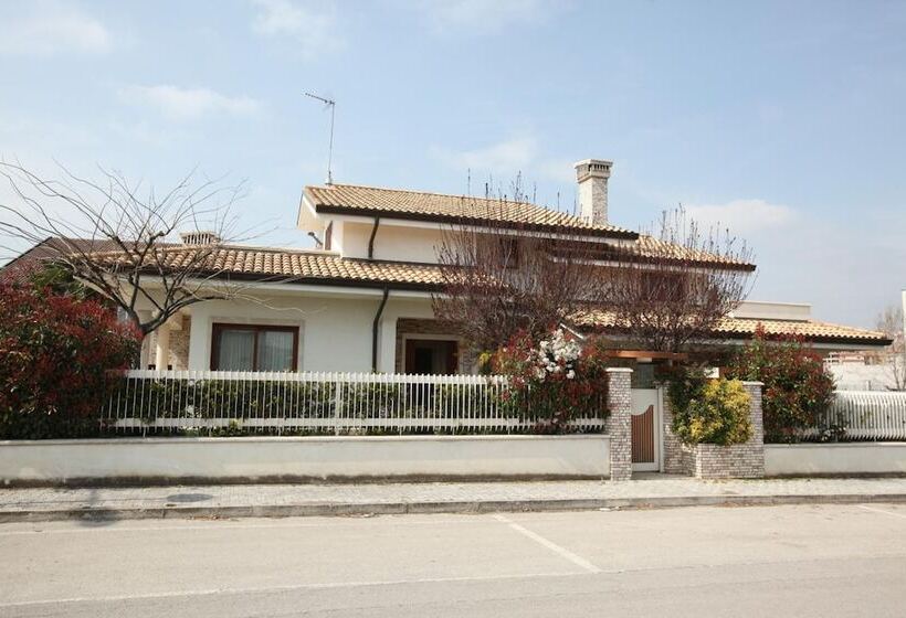 בית מלון כפרי Villa Gioia Rooms