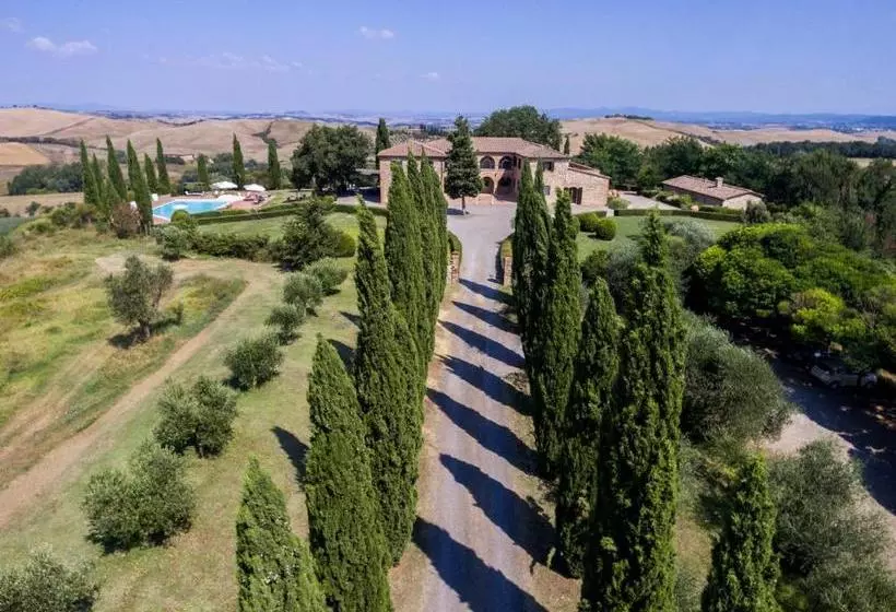 ホテル Agriturismo Pometti   Fattoria La Selva