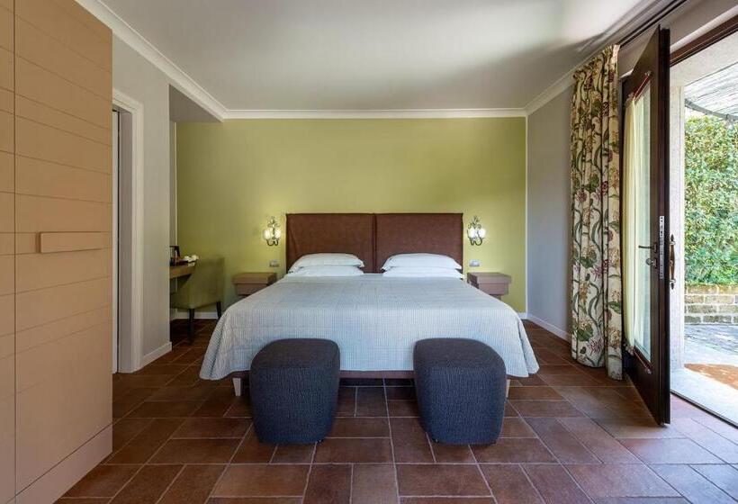 هتل Altarocca Wine Resort Adults Only