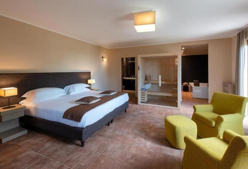 هتل Altarocca Wine Resort Adults Only