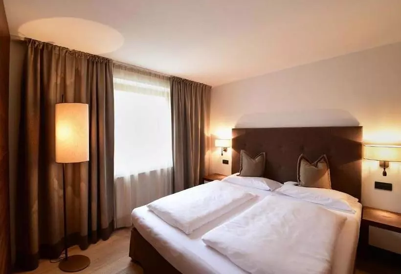 ホテル Ariston Dolomiti Residence