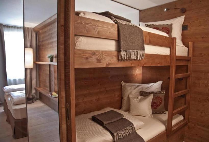 ホテル Ariston Dolomiti Residence