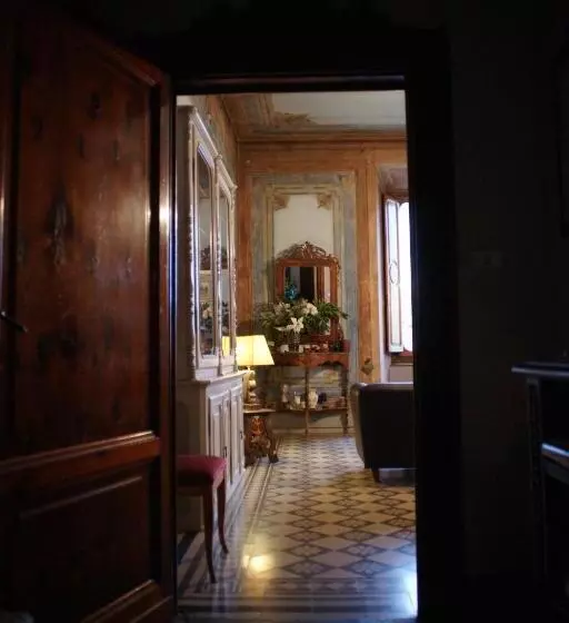 هتل B&b Canto Alla Porta Vecchia